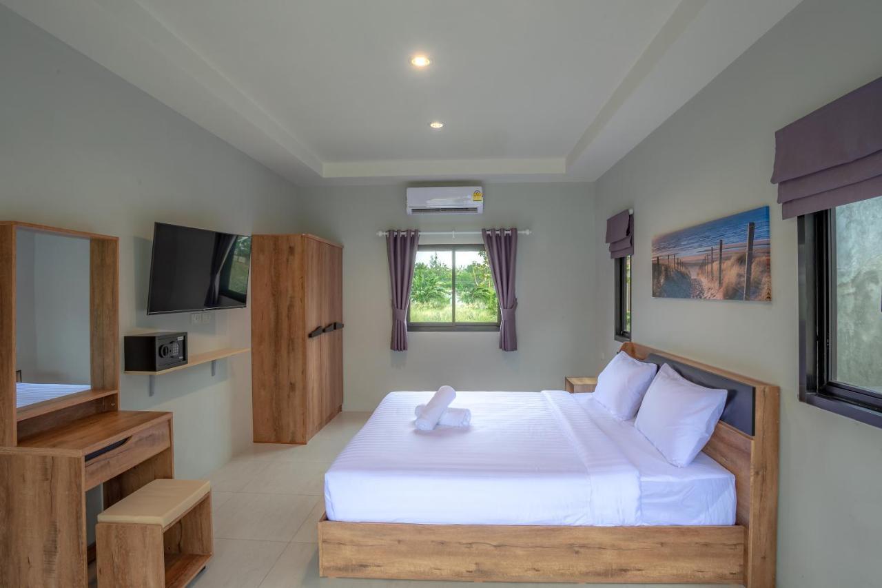 Malinee Resort Bãi biển Bang Tao Ngoại thất bức ảnh